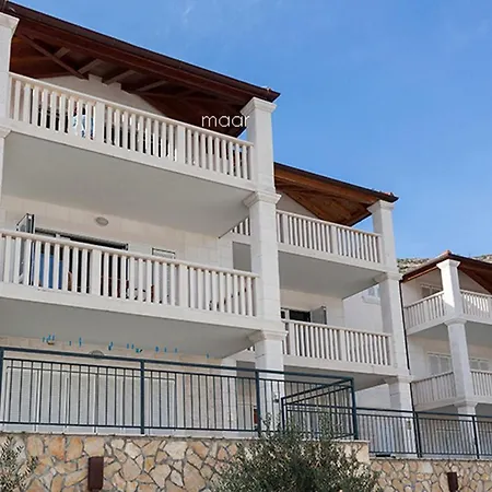 Maar Superior, Mali Bay Next To Dubrovnik, Beautiul Location & View Zaton (Dubrovnik-Neretva)